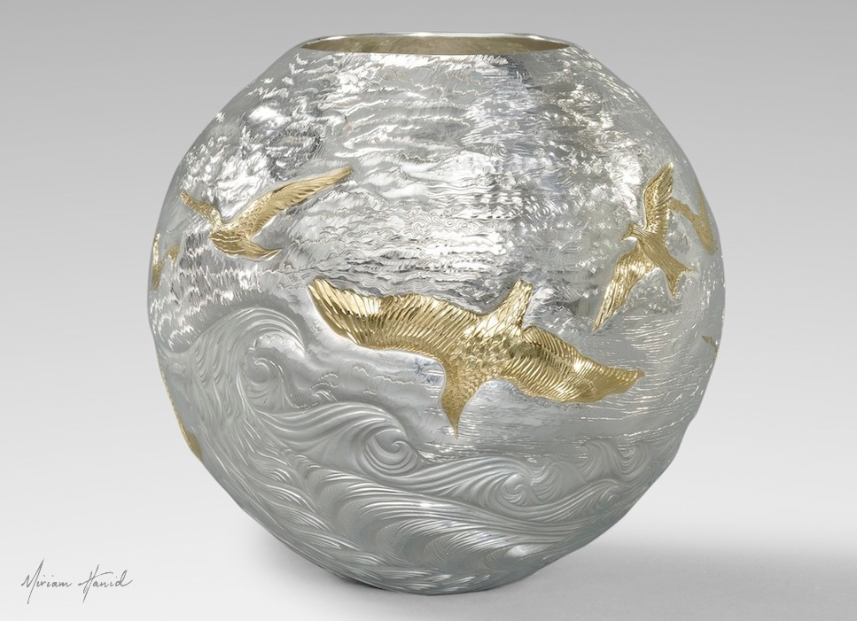 Miriam Hanid - Birds In Flight - Britannia silver vase d