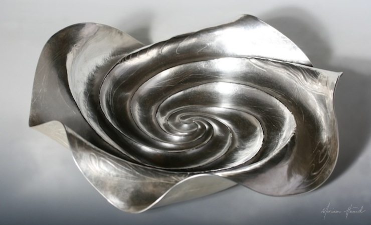Whirlpool Rosewater Bowl, fine silver, 40 x 40 x 8cm